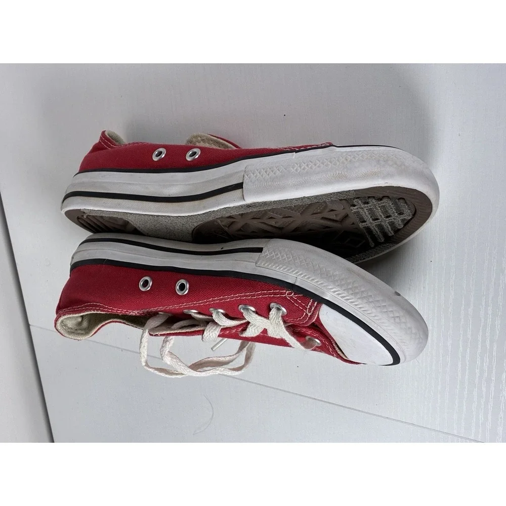 Size 1 Child Converse All Star Low Red Canvas Shoes Chuck Taylor